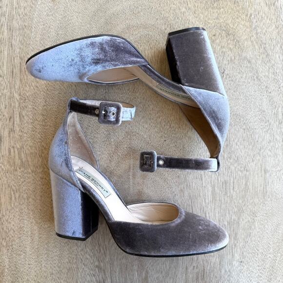 Diane Bennet Velvet Block Heel Ankle Strap Pumps Taupe 3.5" Made in Italy 38 - Picture 9 of 9